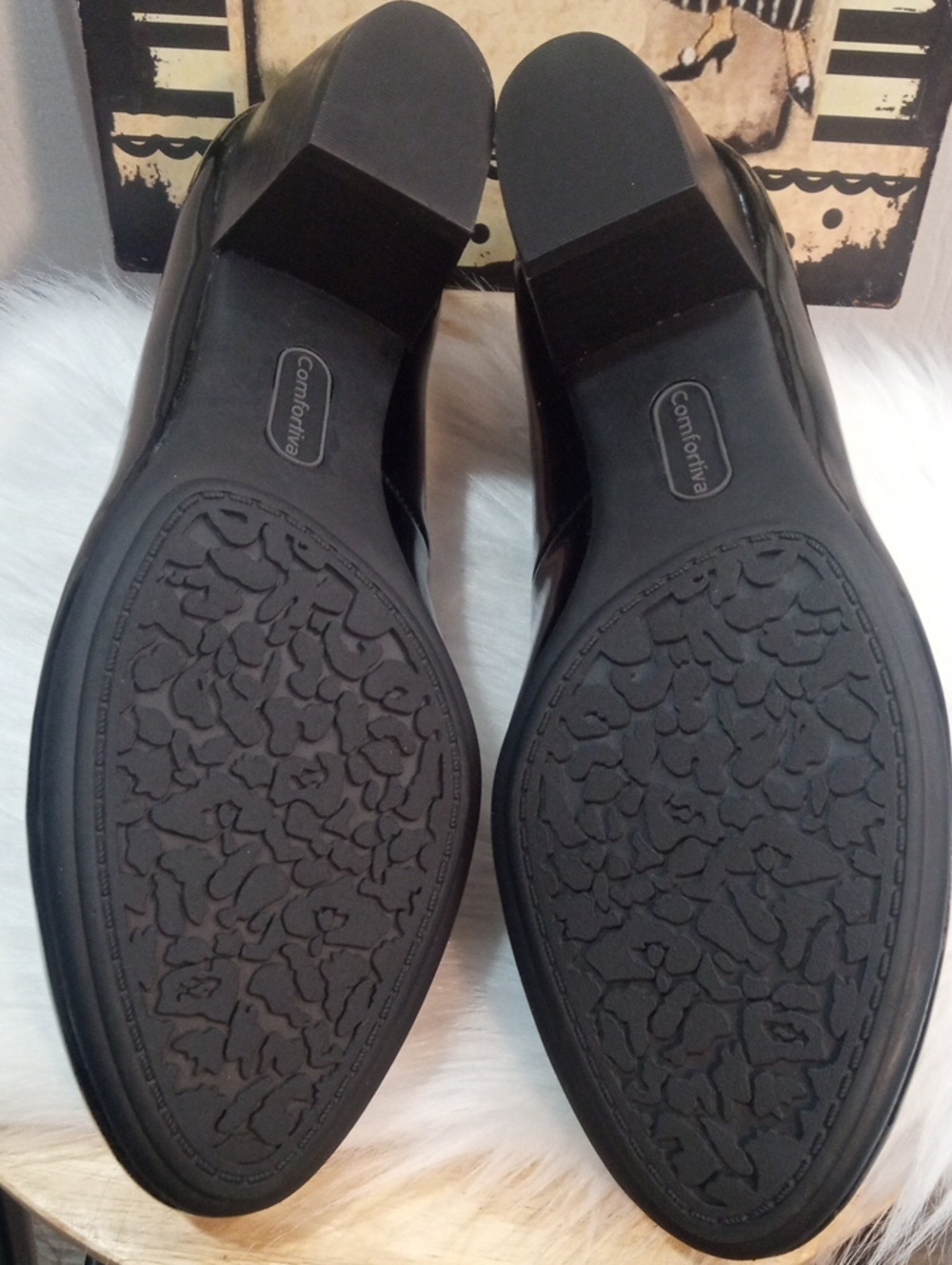 COMFORTIVA AMORA PATENT HEELS - Picture 6 of 12